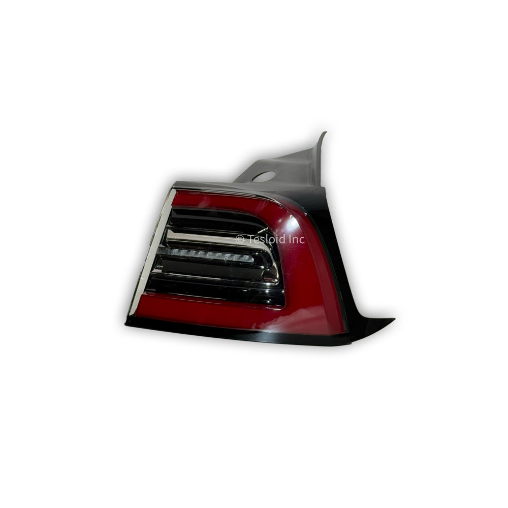 TAIL LAMP ASSEMBLY - REAR BODYSIDE SAE - RIGHT HAND - Model Y