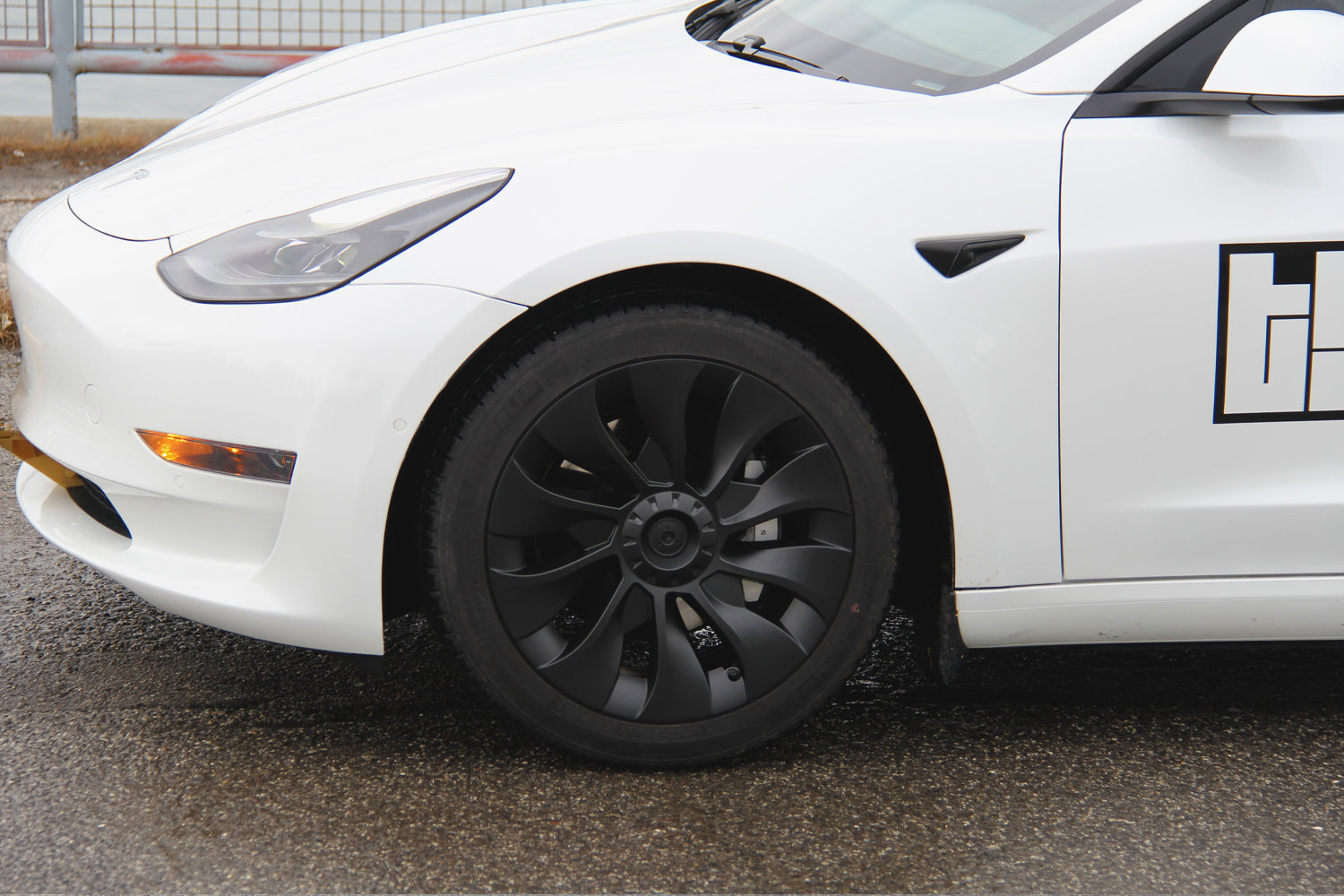 Model 3 Wheel Covers – Induction