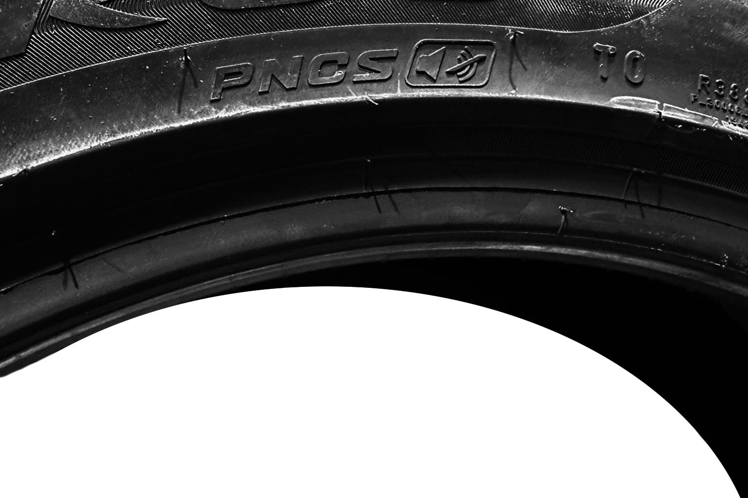 Model 3 Winter Tires Package – OEM 18″ Photon with Pirelli