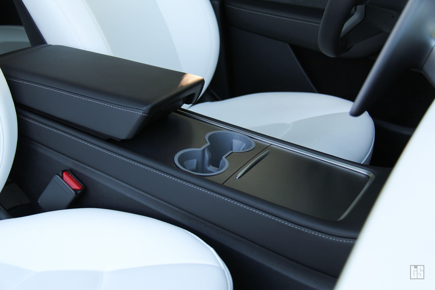 Model Y Cup Holder 3D Liner