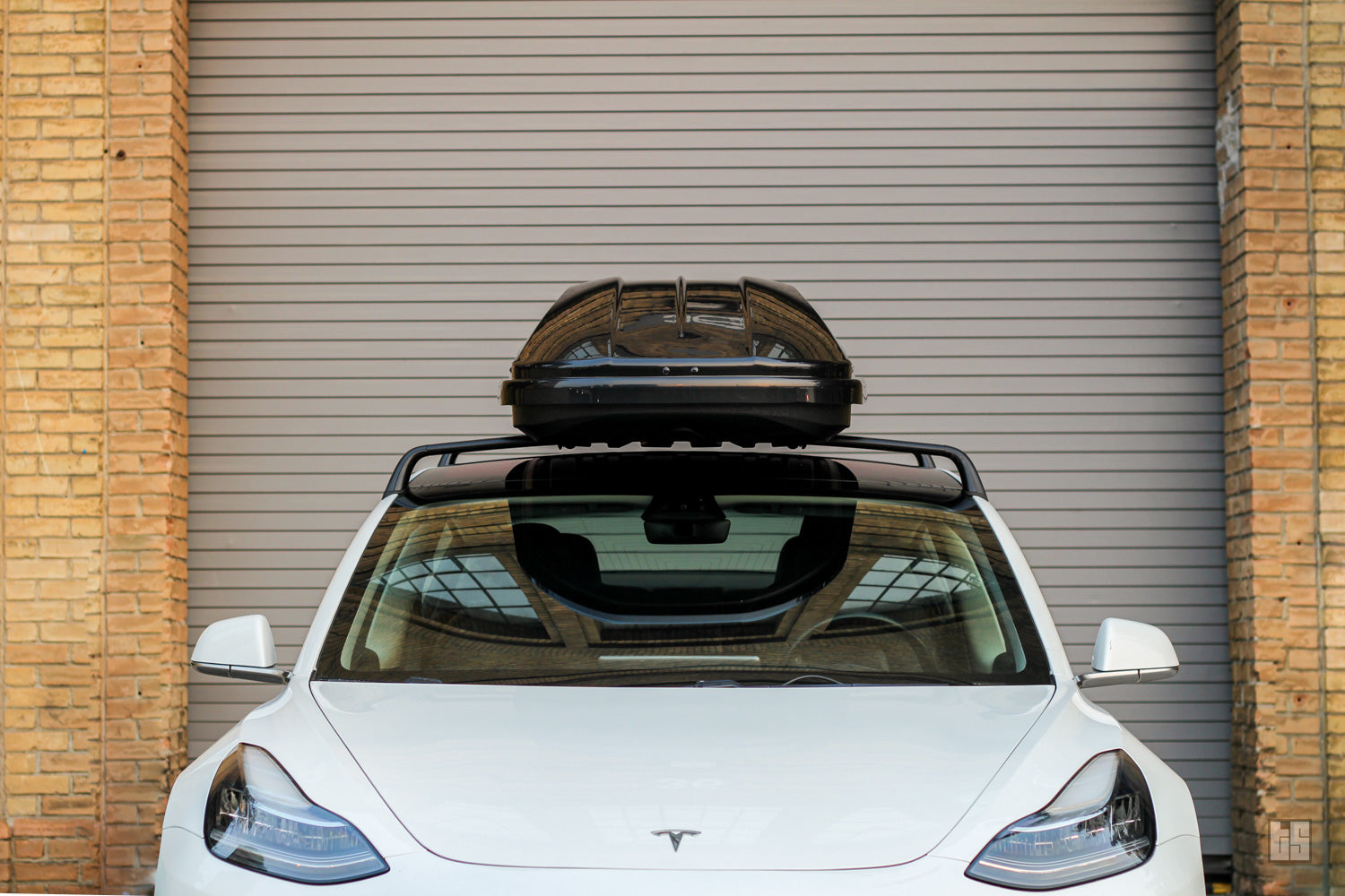 Model 3 Rooftop Cargo Box