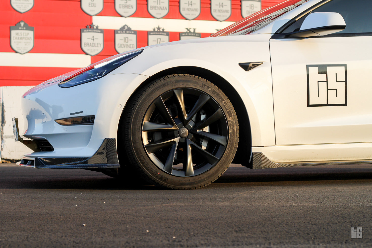Model 3 Wheel Covers – Sport