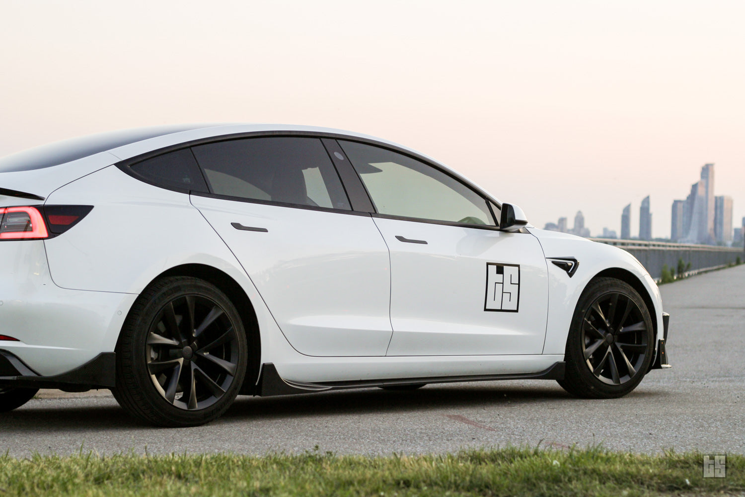 Model 3 Wheel Covers – Sport