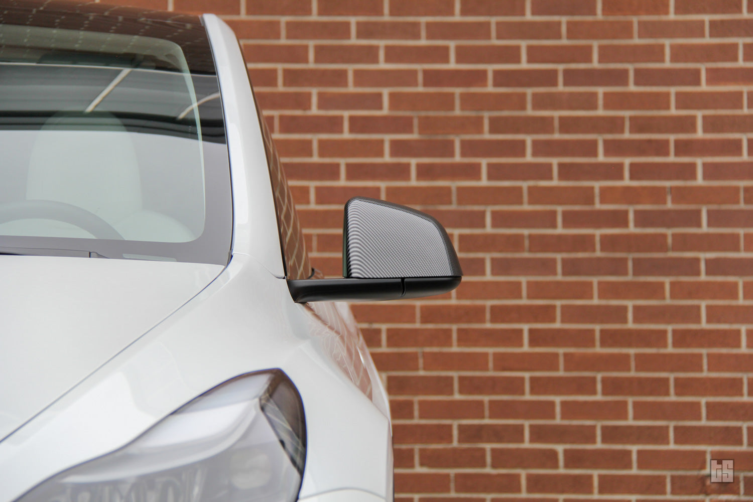 Model Y Side Mirror Covers – Carbon Fiber