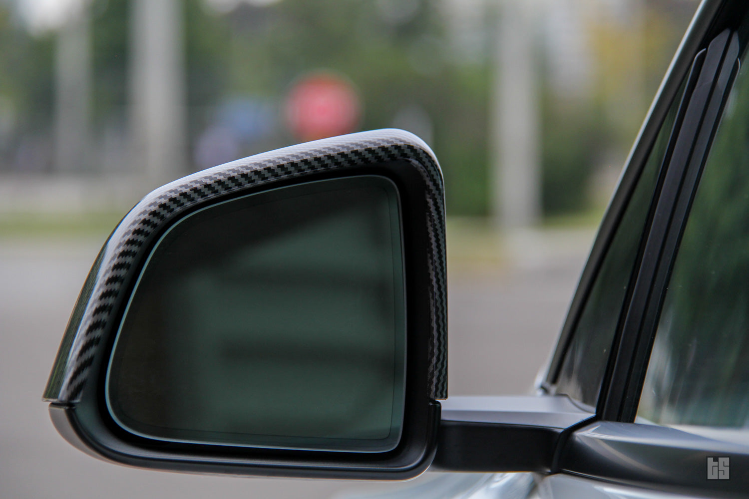 Model 3 Side Mirror Covers – Carbon Fiber