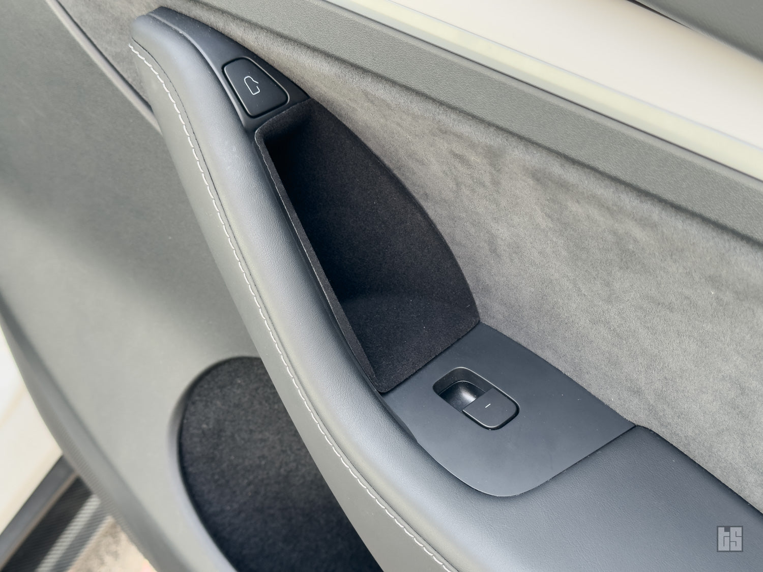 Model Y Door Pockets