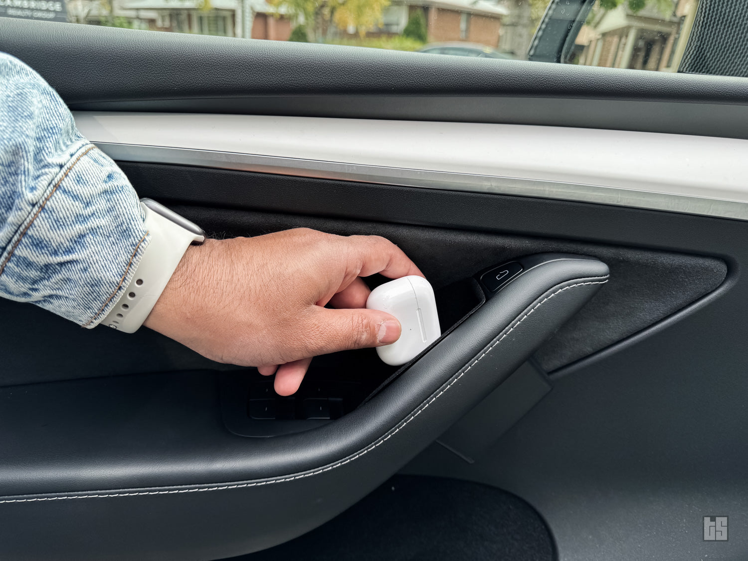 Model Y Door Pockets