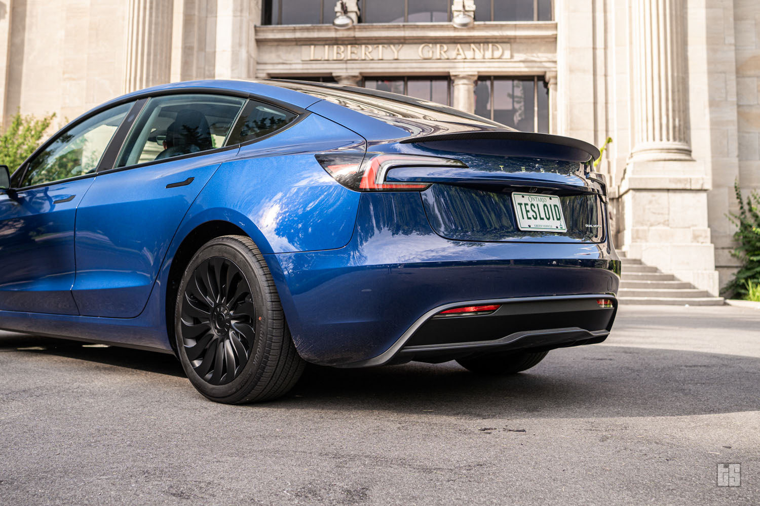 Model 3 Performance Spoiler – Genuine Carbon Fiber