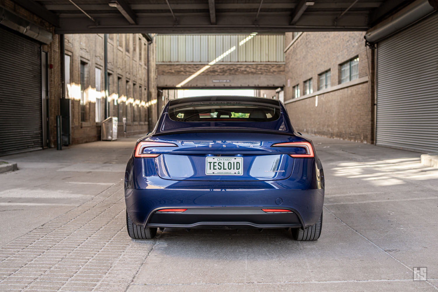 Model 3 Performance Spoiler – Genuine Carbon Fiber