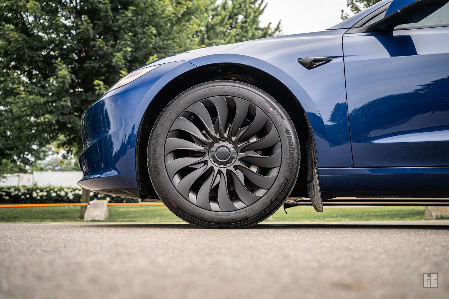 Model 3 Wheel Covers – Turbine