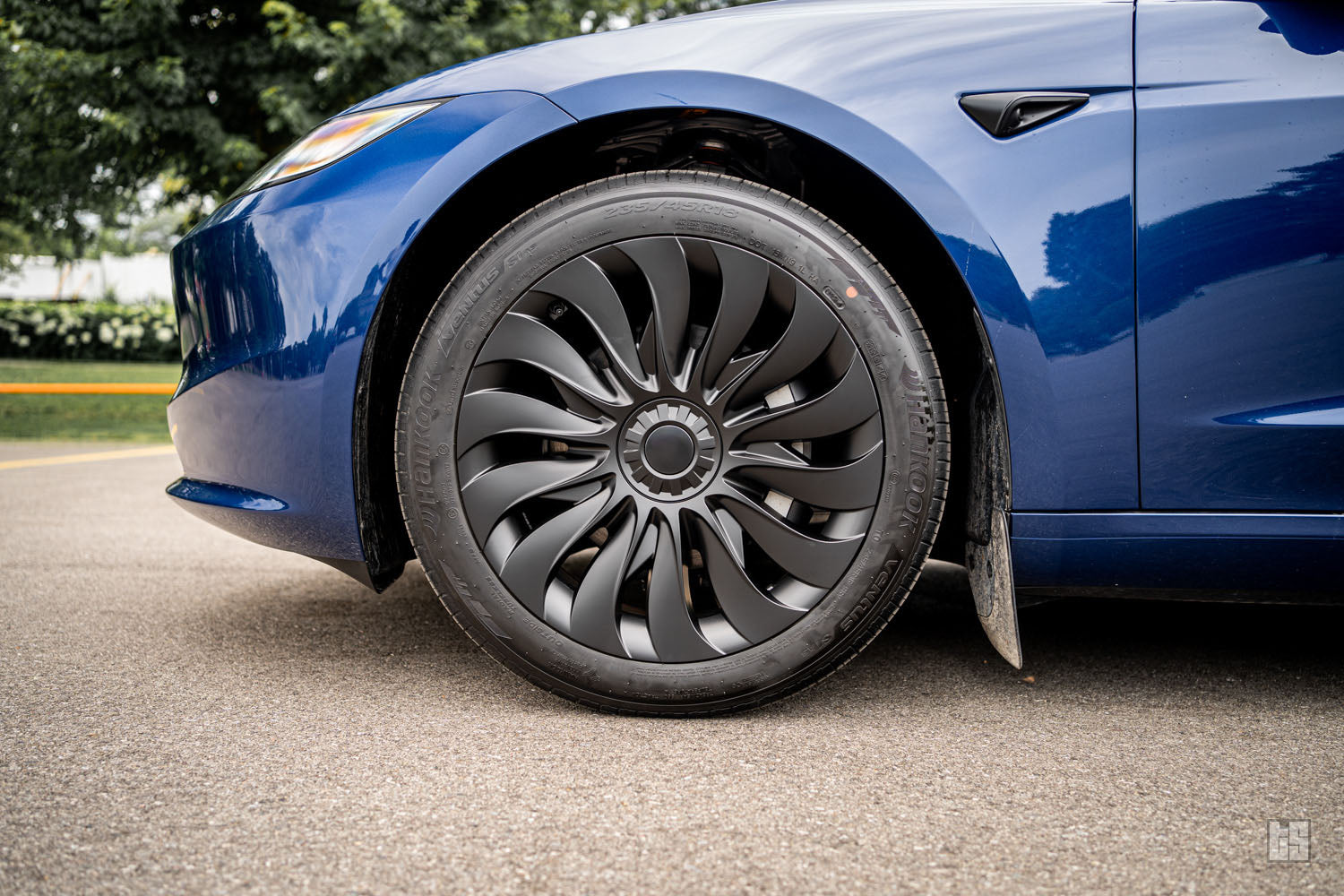 Model 3 Wheel Covers – Turbine