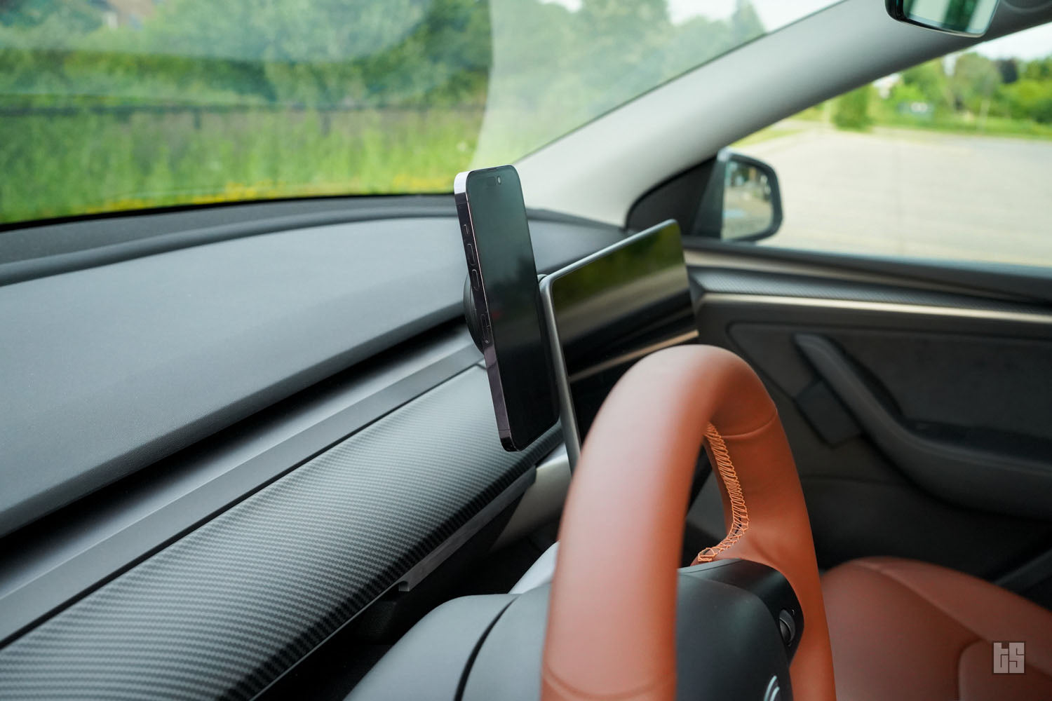 Model Y Magnetic Phone Holder