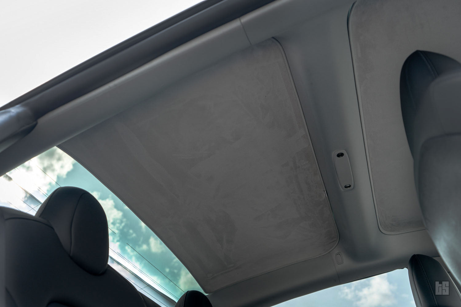 Model 3 Electrostatic Roof Sunshade