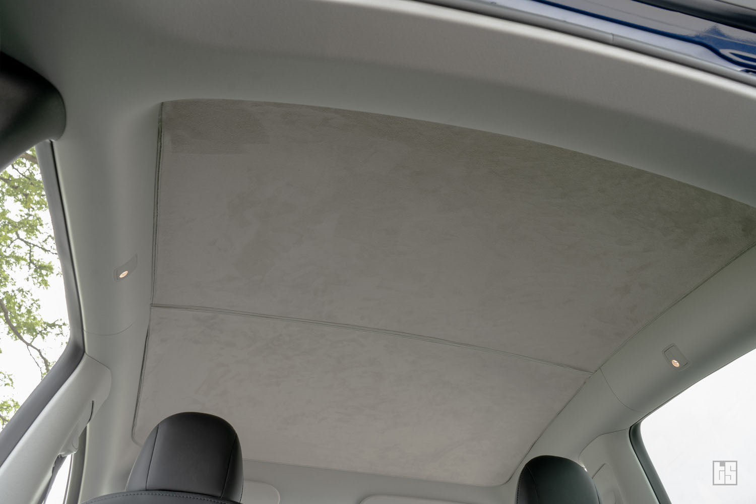 Model Y Electrostatic Roof Sunshade