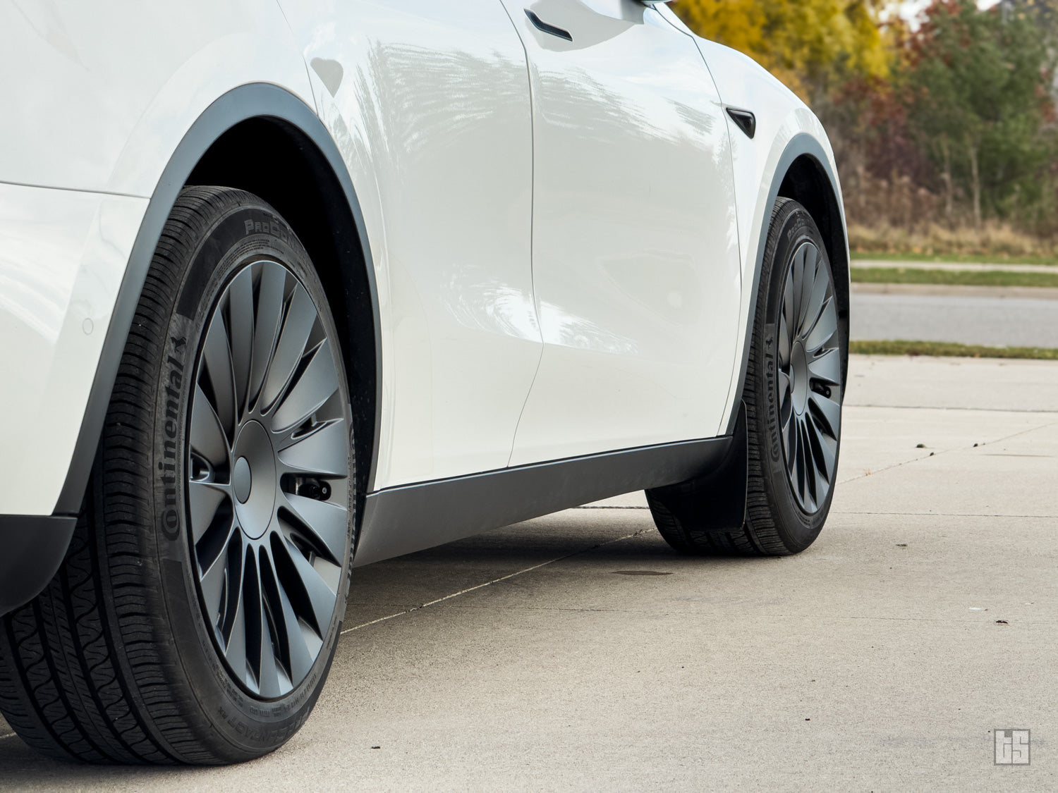 Model Y Wheel Covers – Induction
