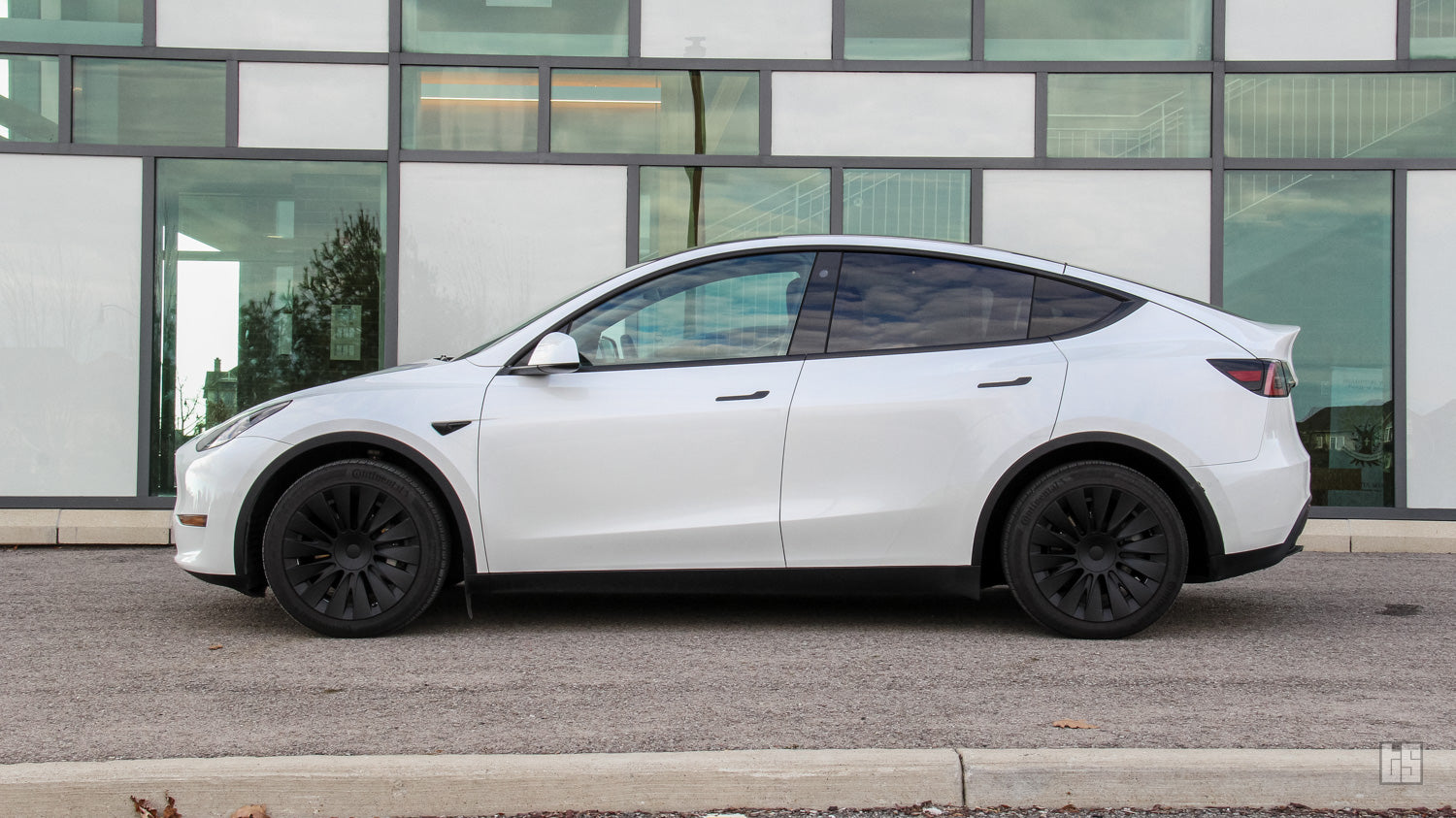 Model Y Wheel Covers – Induction