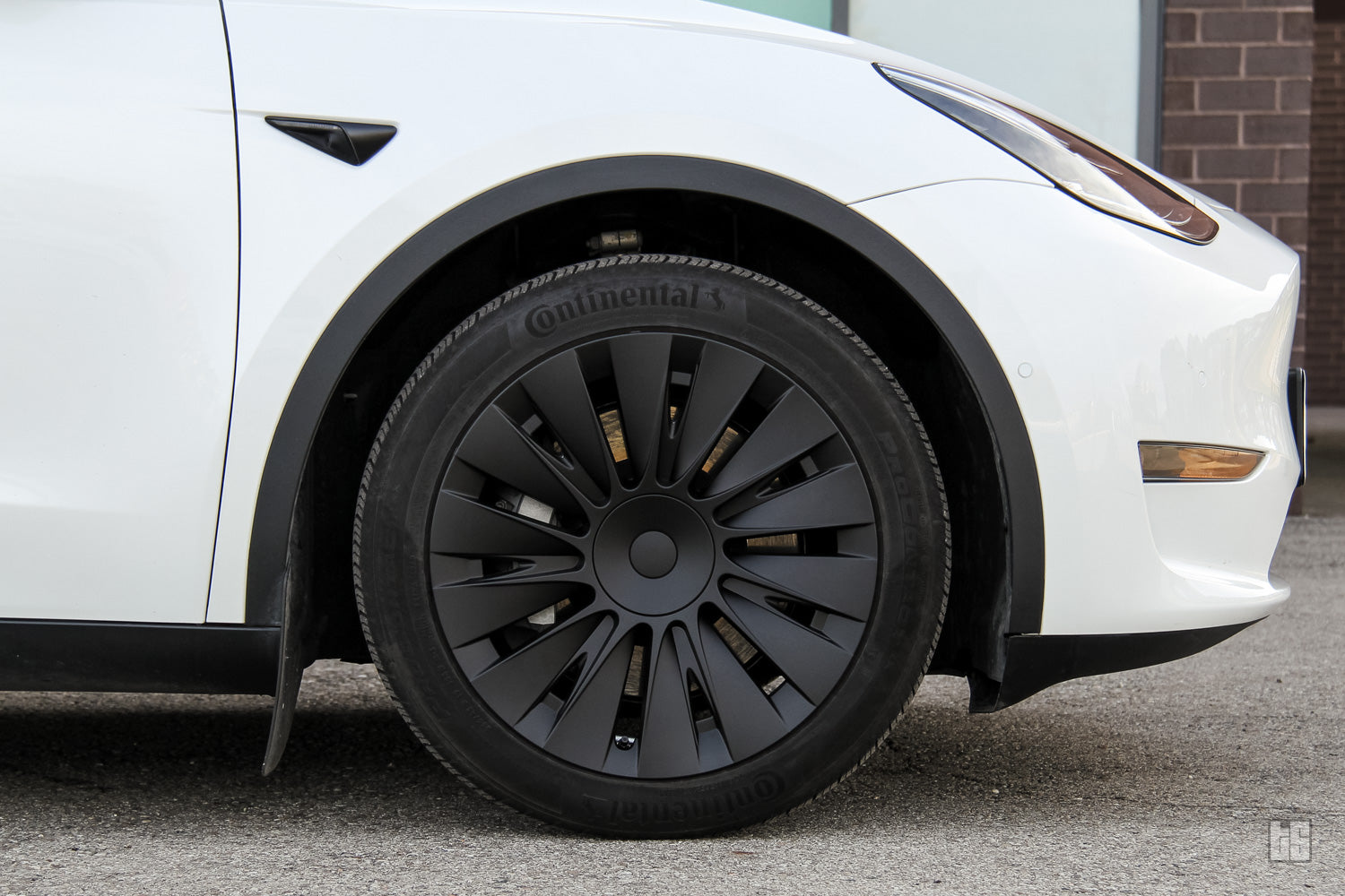 Model Y Wheel Covers – Induction