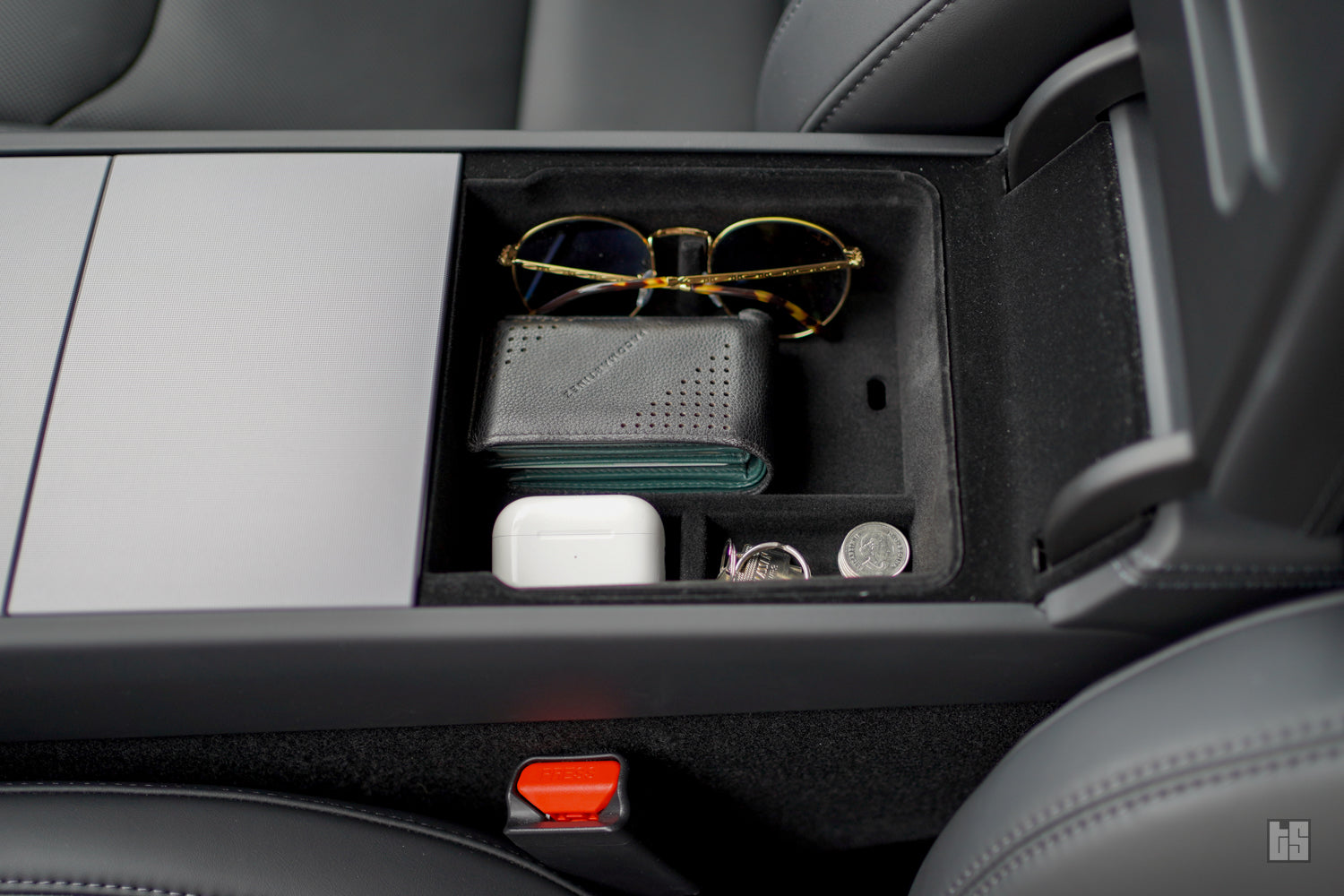 Model Y Arm Rest Organizer (2025+)