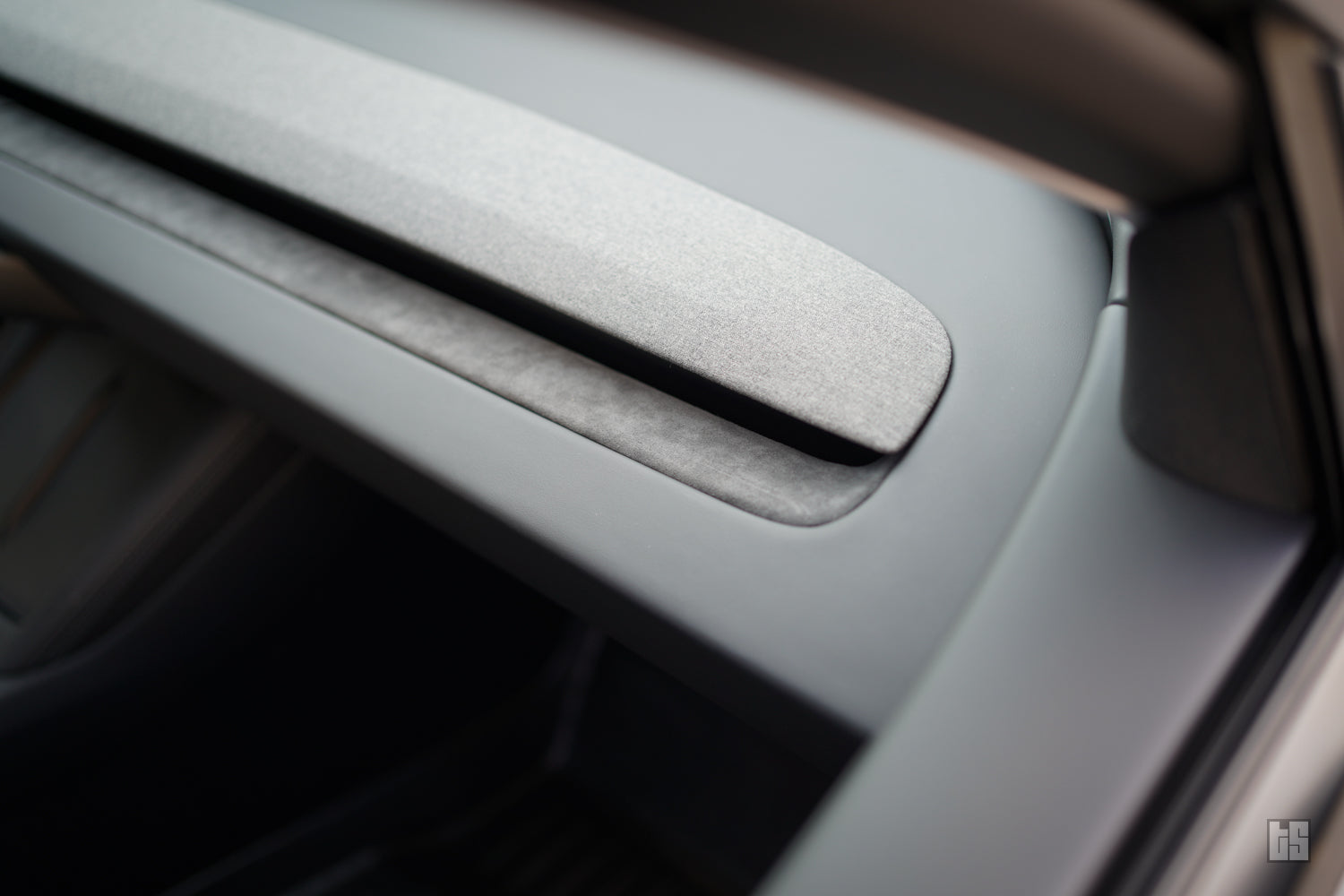 Model 3 Alcantara Dash Trim Cover