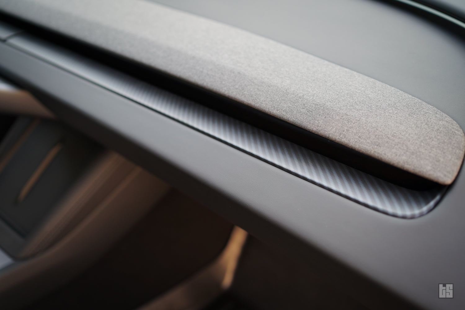 Model 3 Matte Carbon Fiber Dash Trim Cover