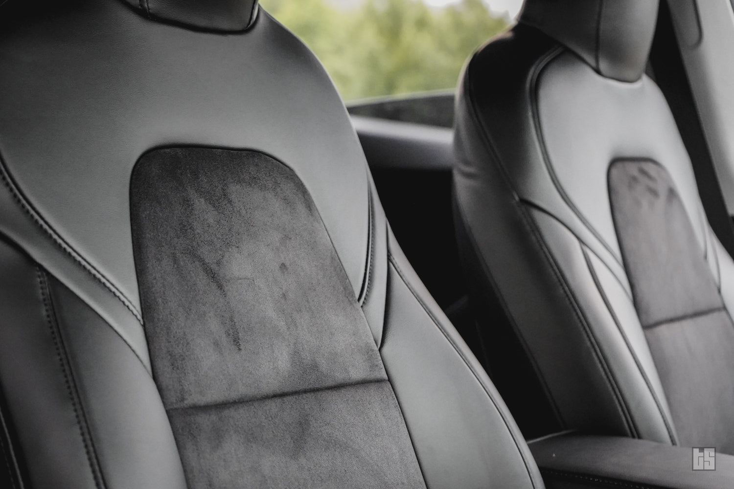 Model Y Napa Leather Seat Covers – Onyx Black w/ Suede