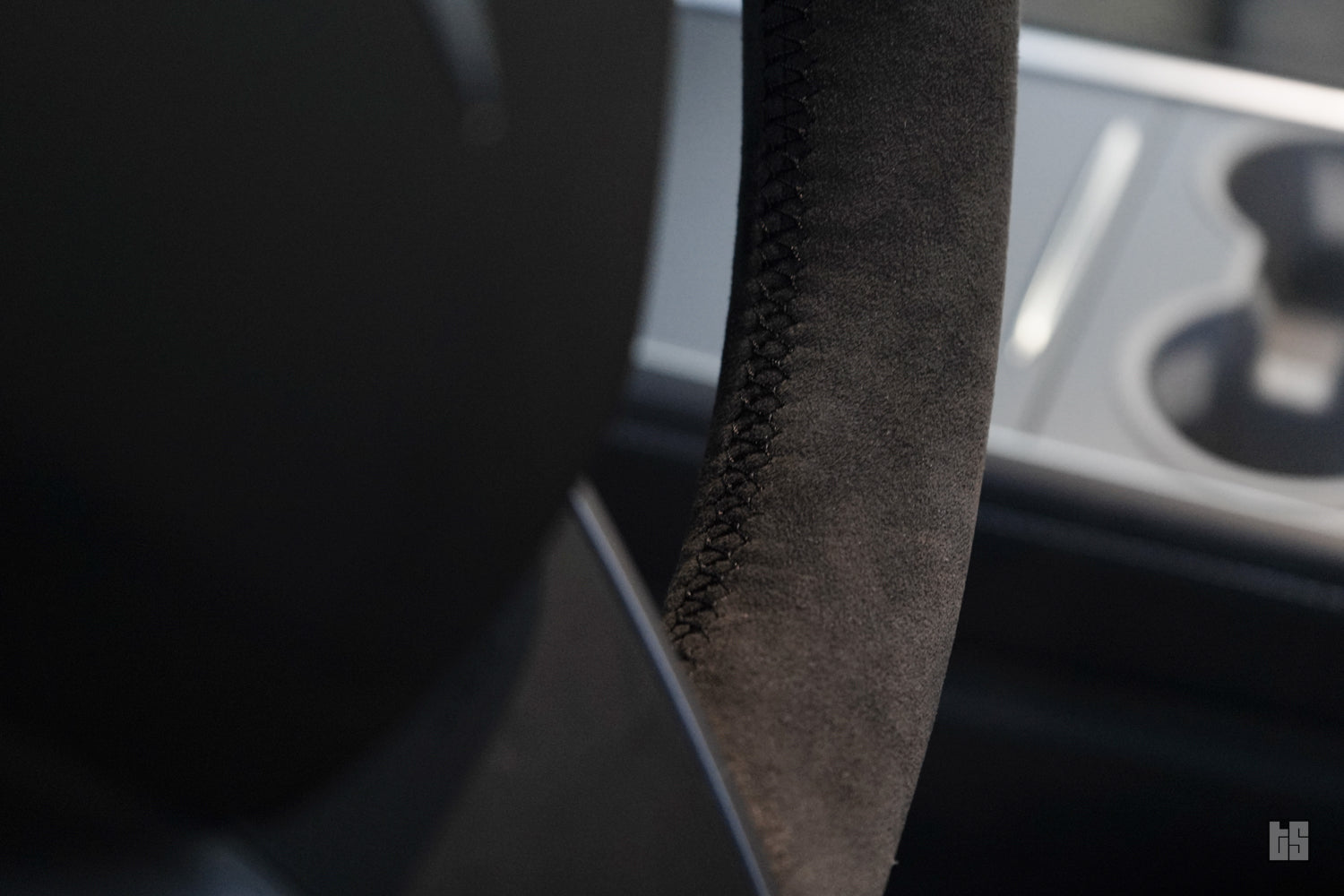 Model Y Steering Wheel Cover – Hand Stitch – Black Suede