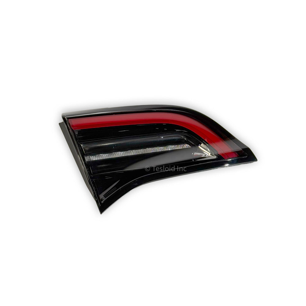 TAIL LAMP ASSEMBLY - LIFTGATE - TRUNK GLOBAL - LEFT HAND - Model Y