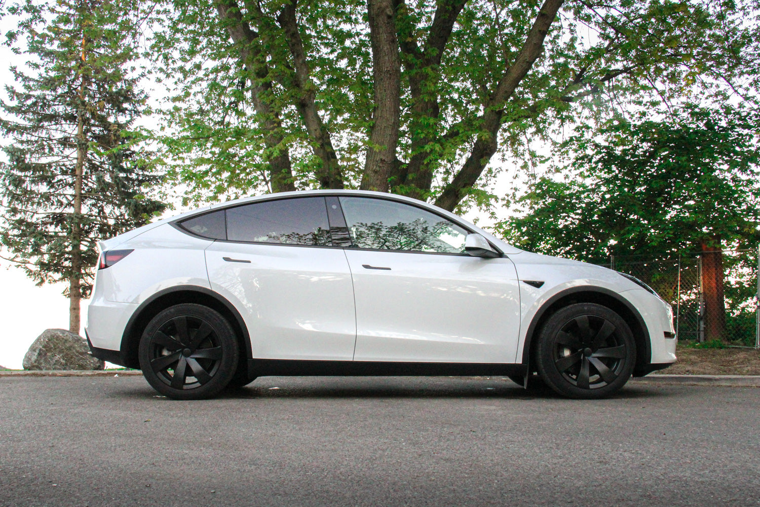 Model Y Wheel Covers – Blade