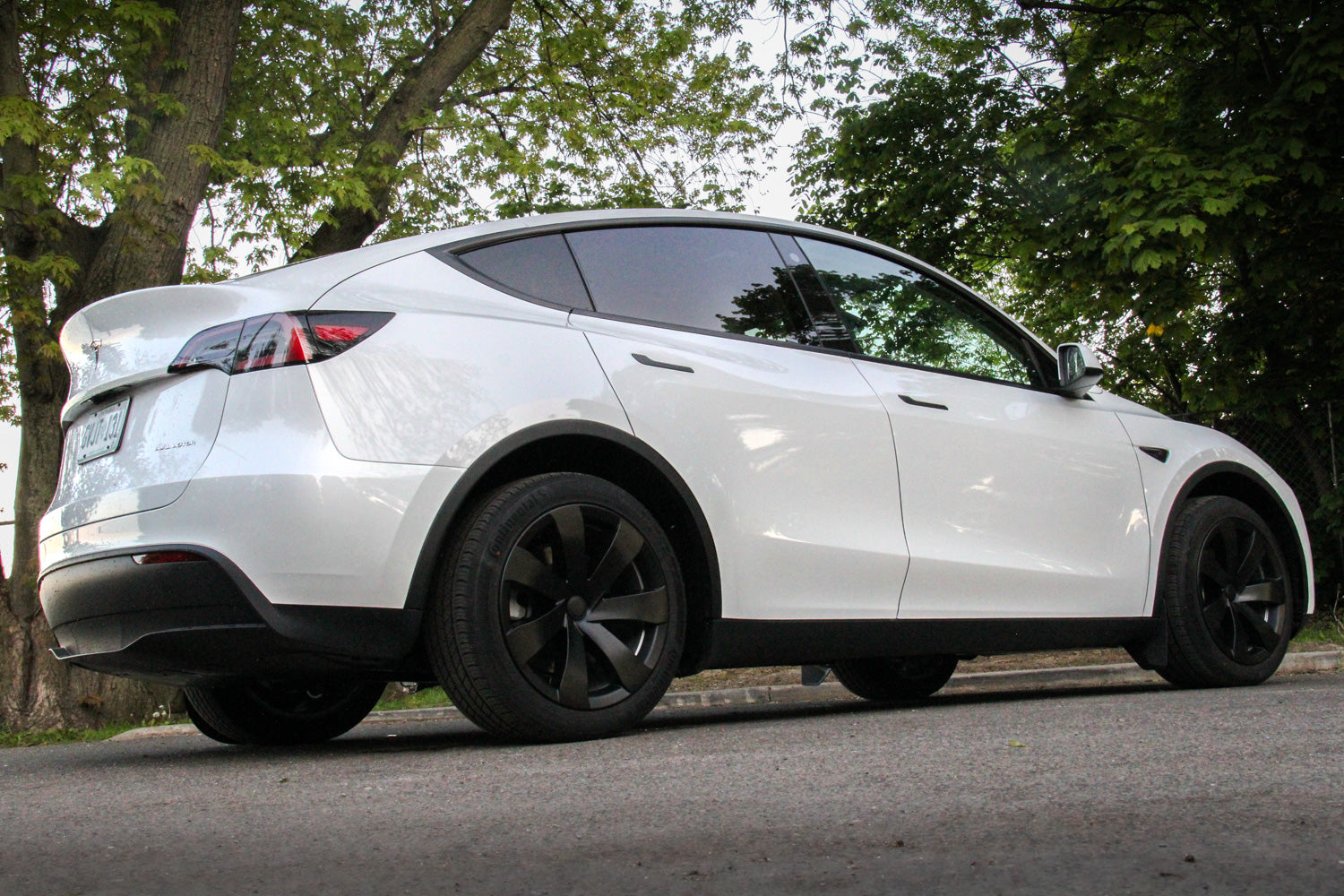 Model Y Wheel Covers – Blade