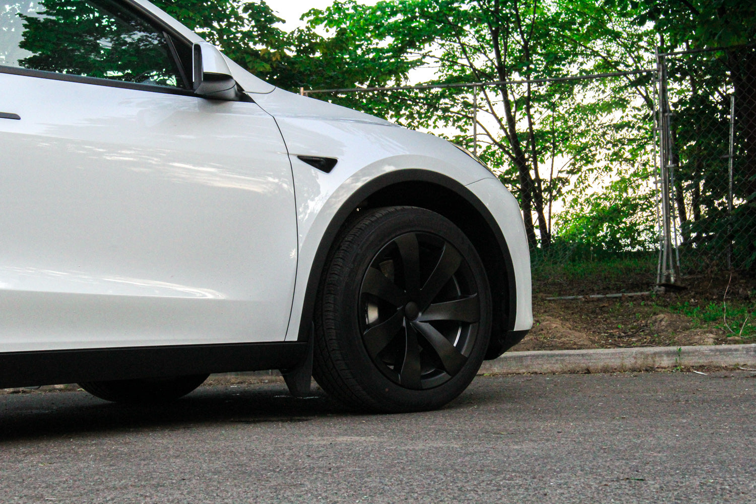 Model Y Wheel Covers – Blade
