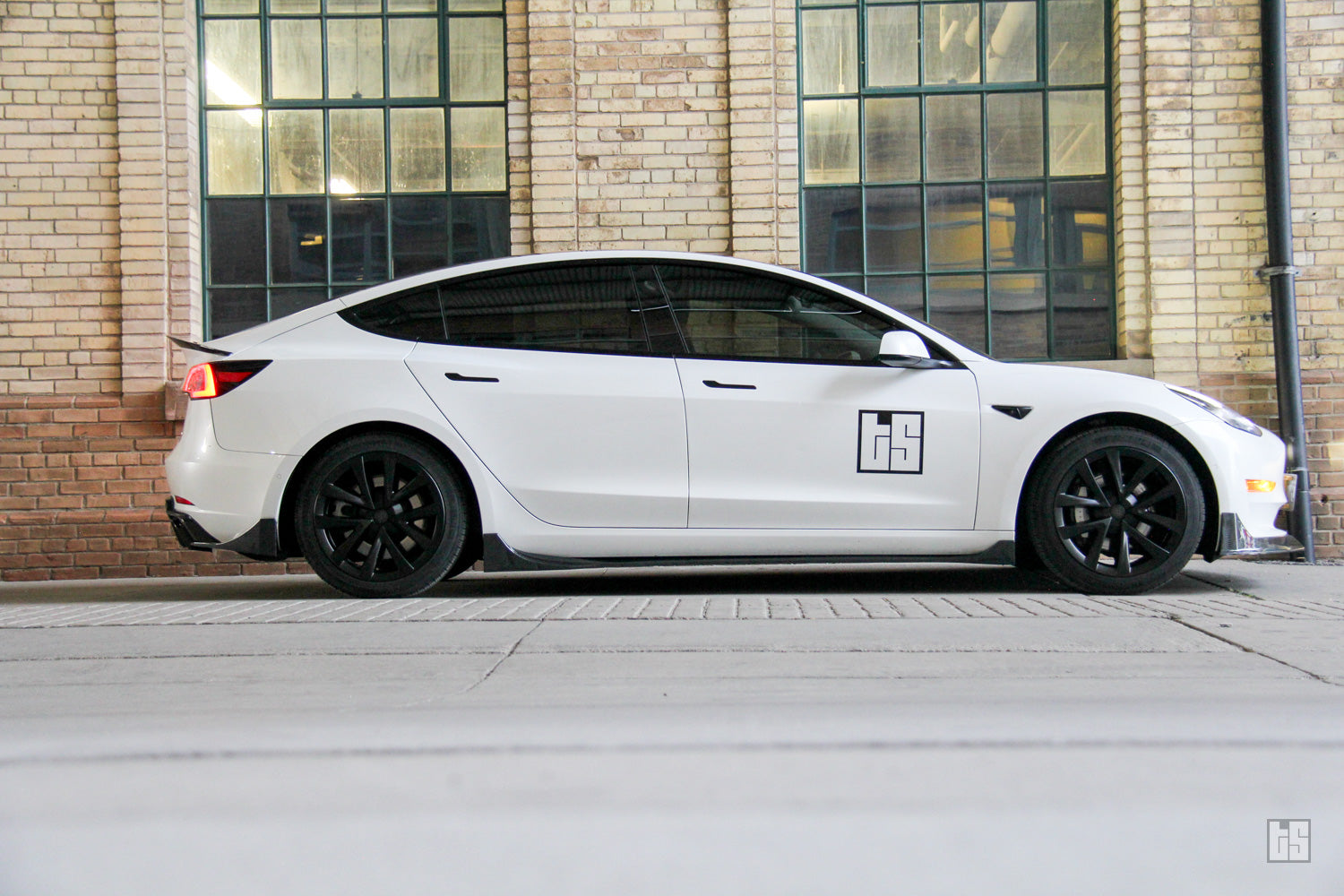 Model 3 Wheel Covers – Sport