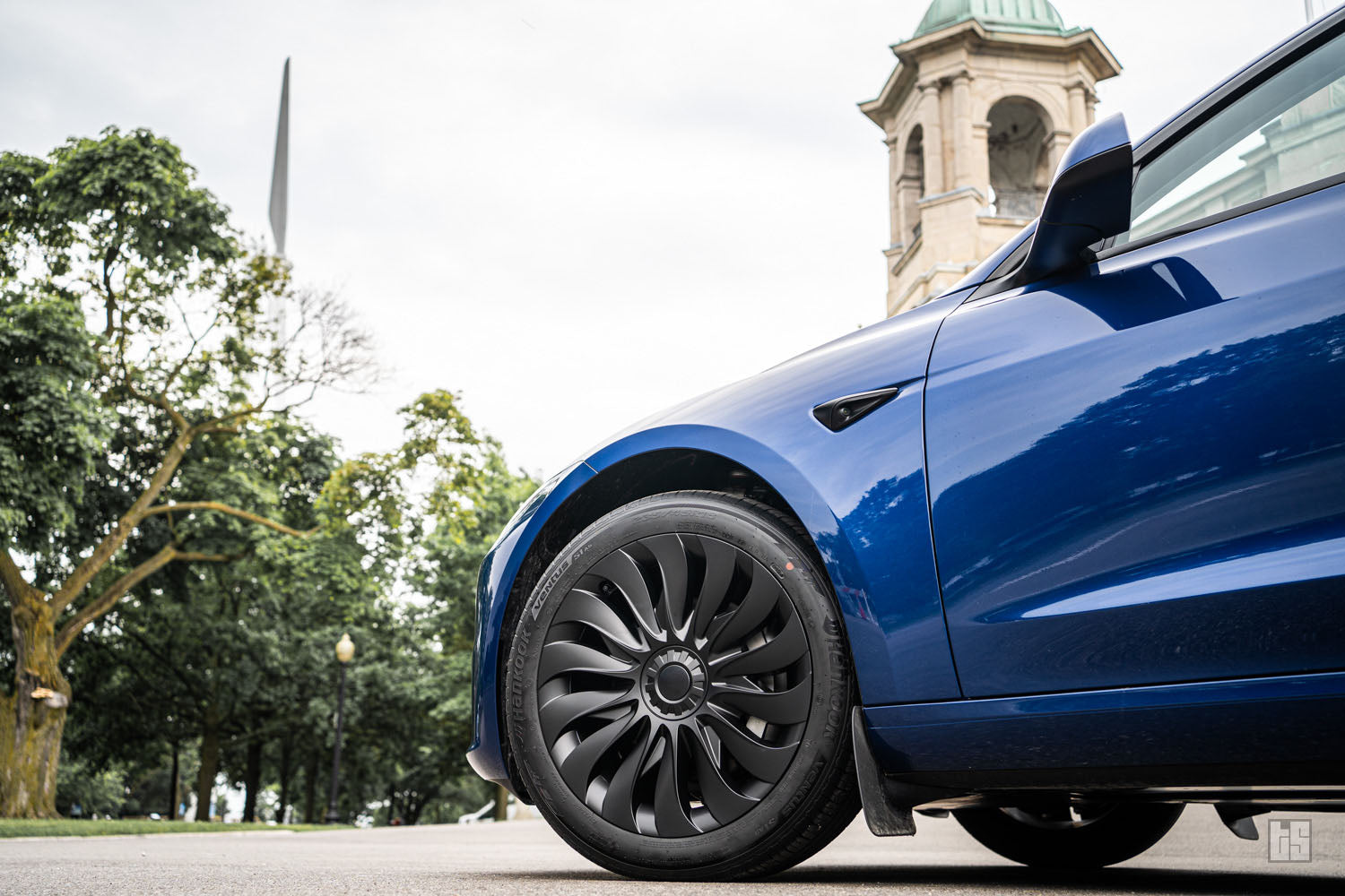 Model 3 Wheel Covers – Turbine