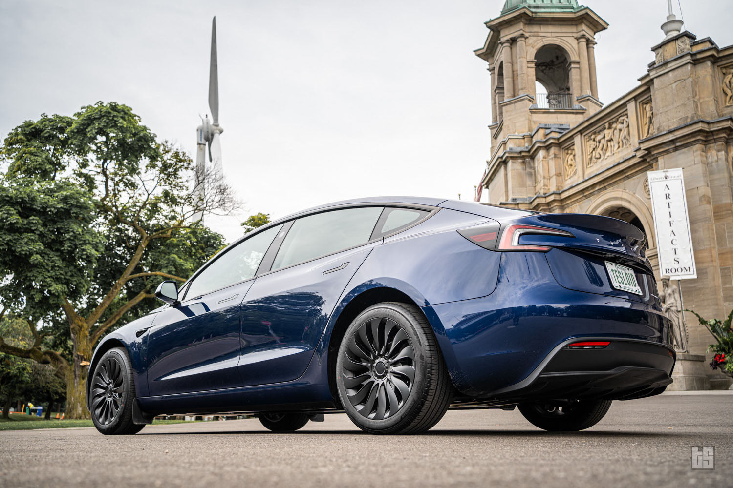 Model 3 Wheel Covers – Turbine