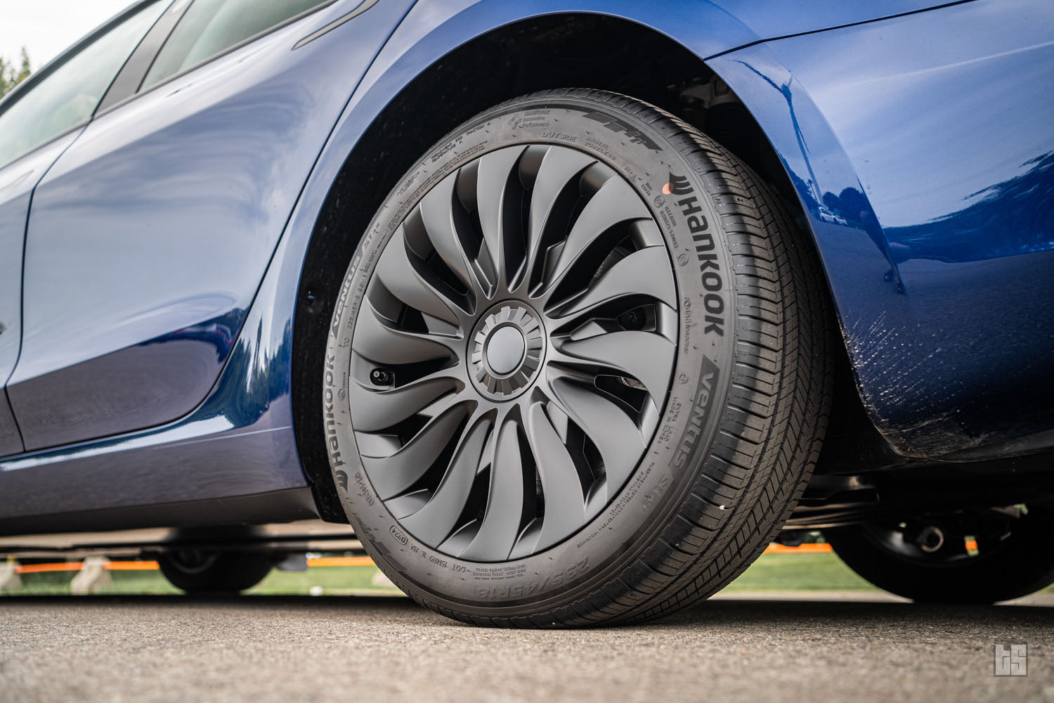 Model 3 Wheel Covers – Turbine