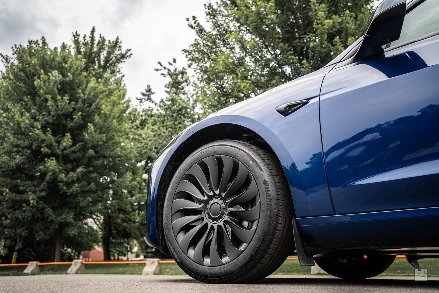 Model 3 Wheel Covers – Turbine