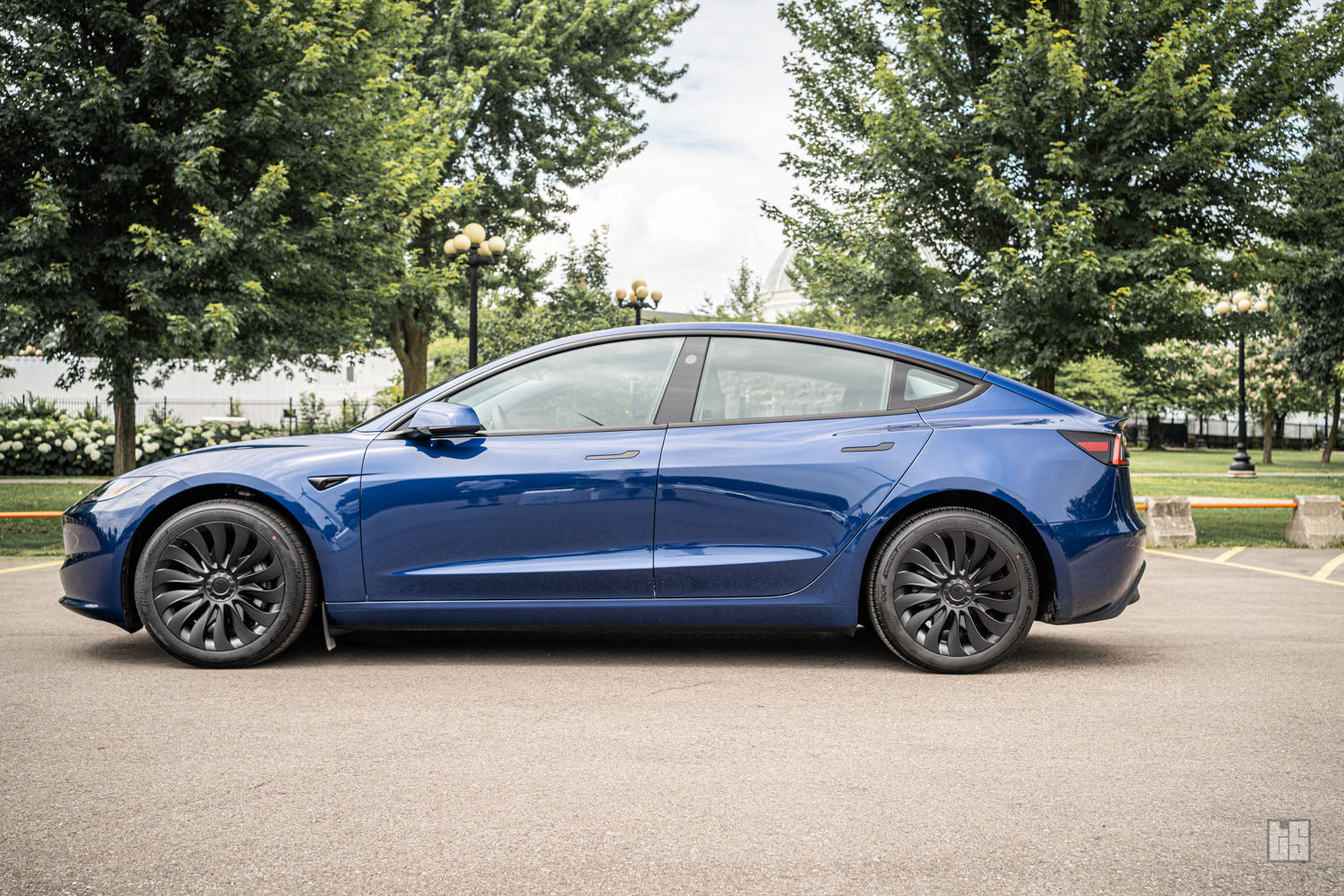 Model 3 Wheel Covers – Turbine