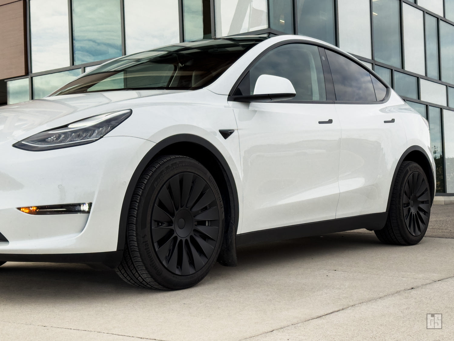 Model Y Wheel Covers – Induction