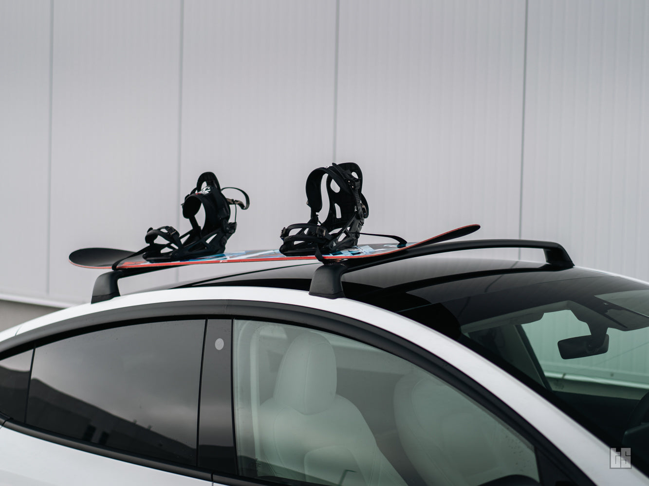 Model Y Roof Rack – The LAB Canada