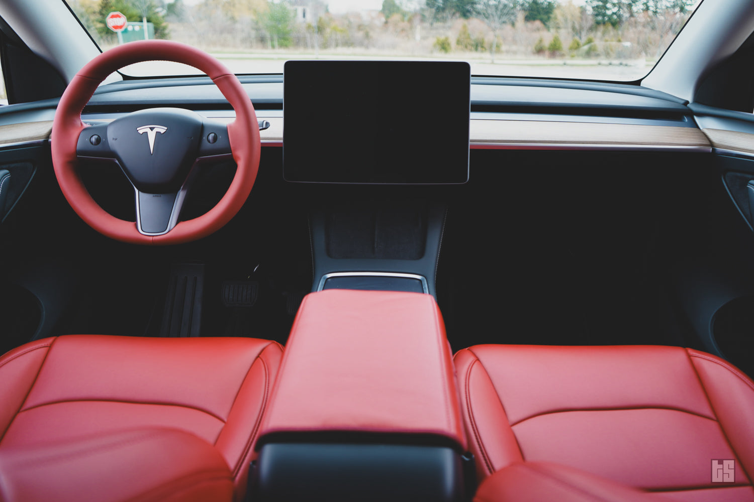 Model 3 Steering Wheel Cover – Hand Stitch – Rolls Royce Red