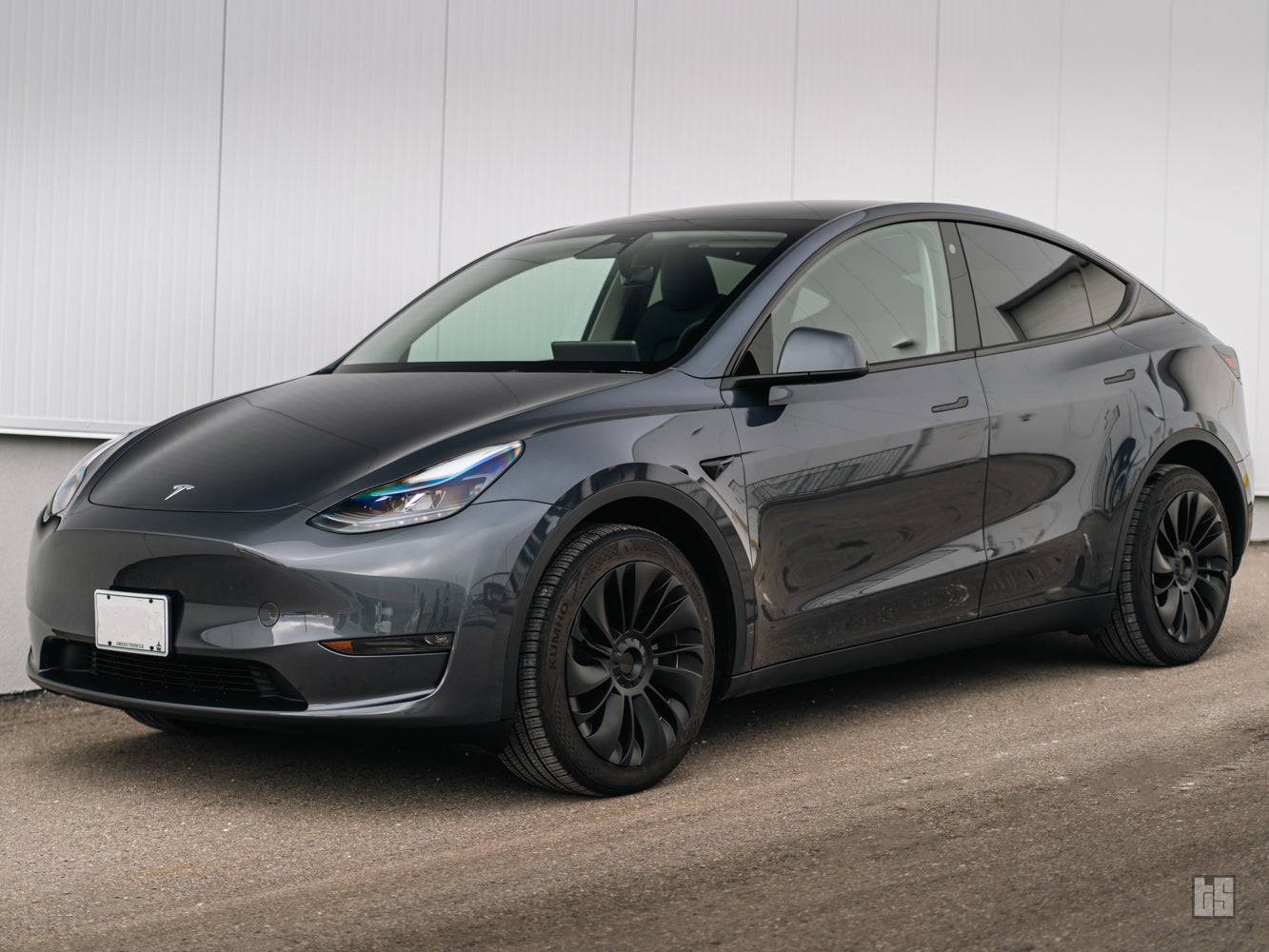 Model Y Wheel Covers – Turbine