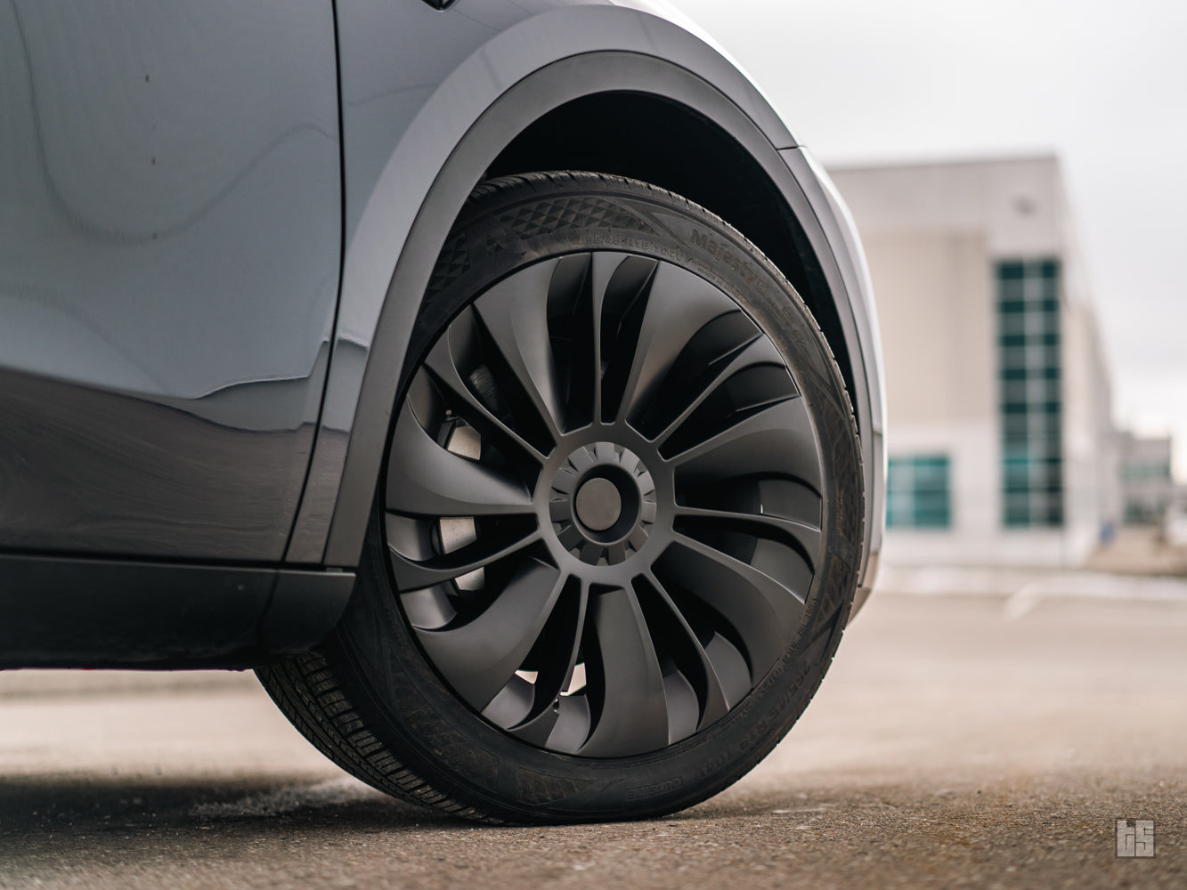 Model Y Wheel Covers – Turbine