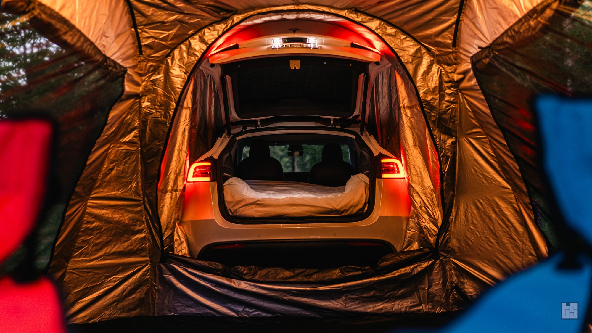 Model Y Camping Tent – Gen 2