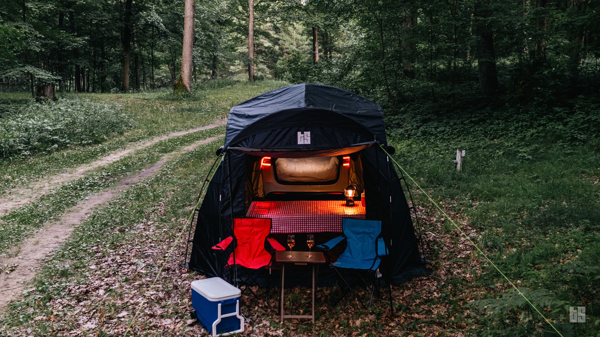 Model Y Camping Tent – Gen 2